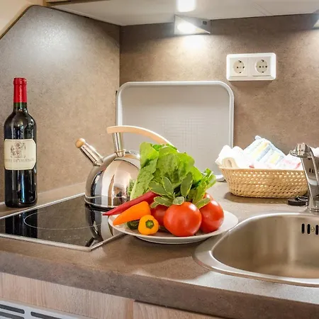 Apartment Café Alt *