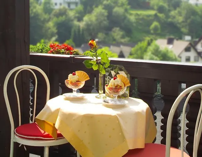 Café Alt Apartment *